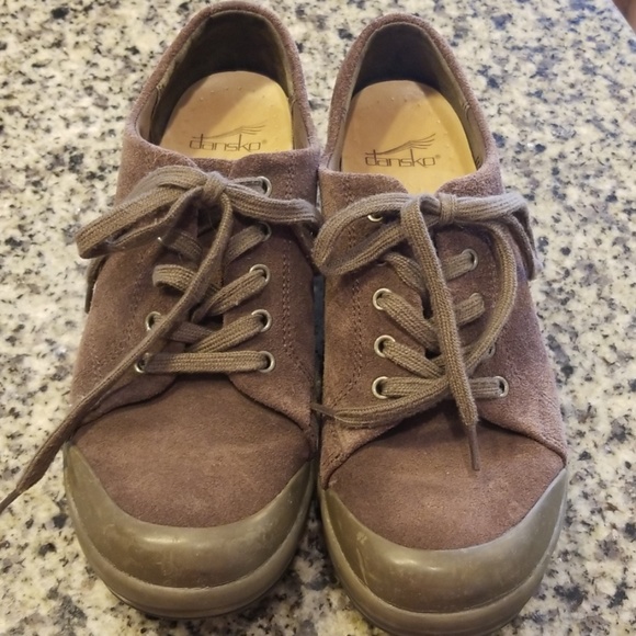 dansko veda